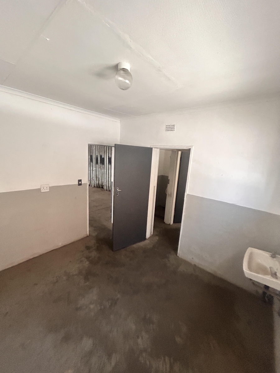 0 Bedroom Property for Sale in Anderbolt Gauteng