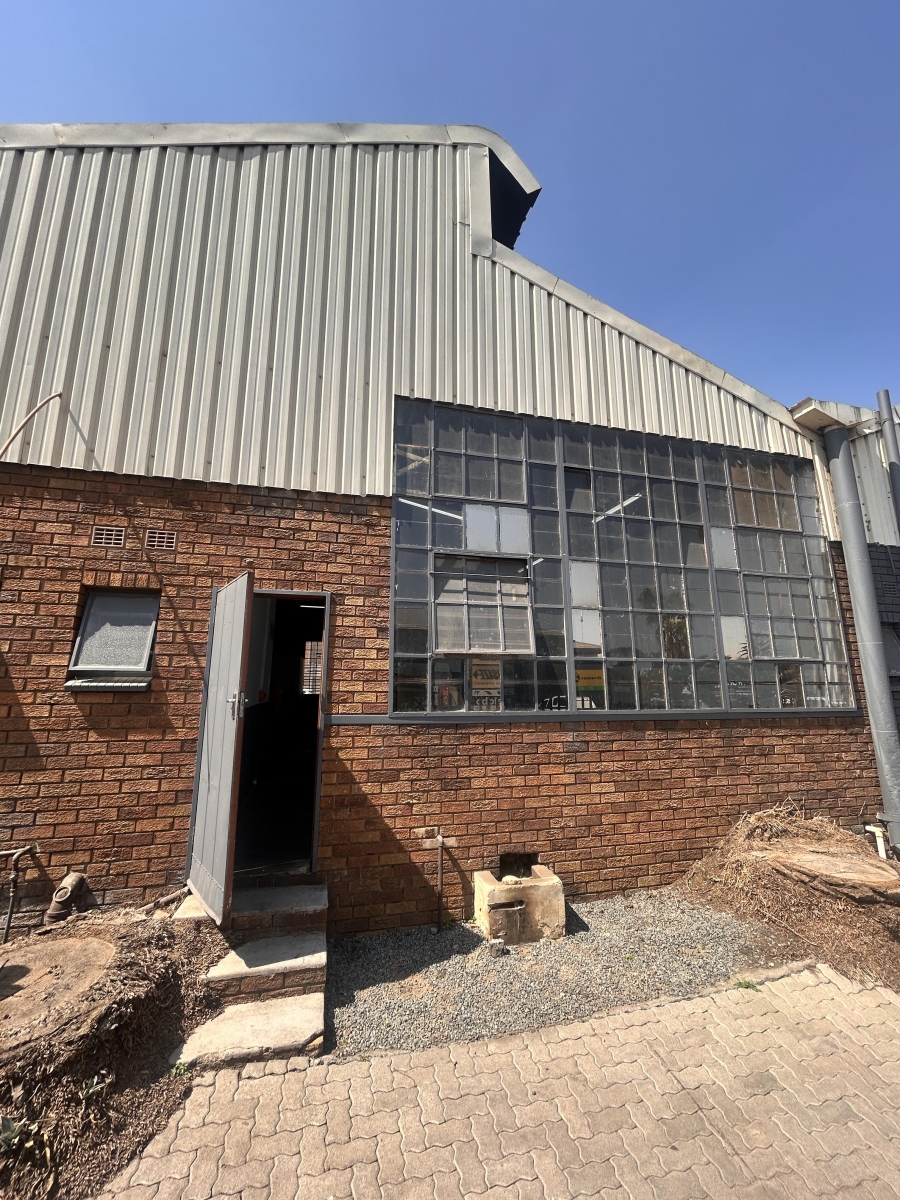 0 Bedroom Property for Sale in Anderbolt Gauteng