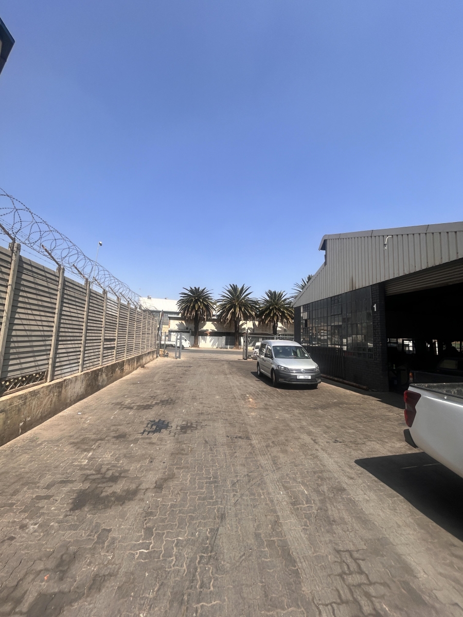 0 Bedroom Property for Sale in Anderbolt Gauteng