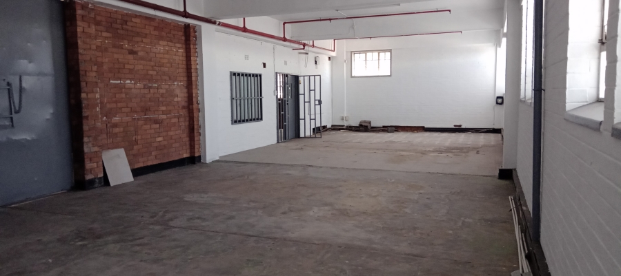 To Let commercial Property for Rent in Benrose Gauteng