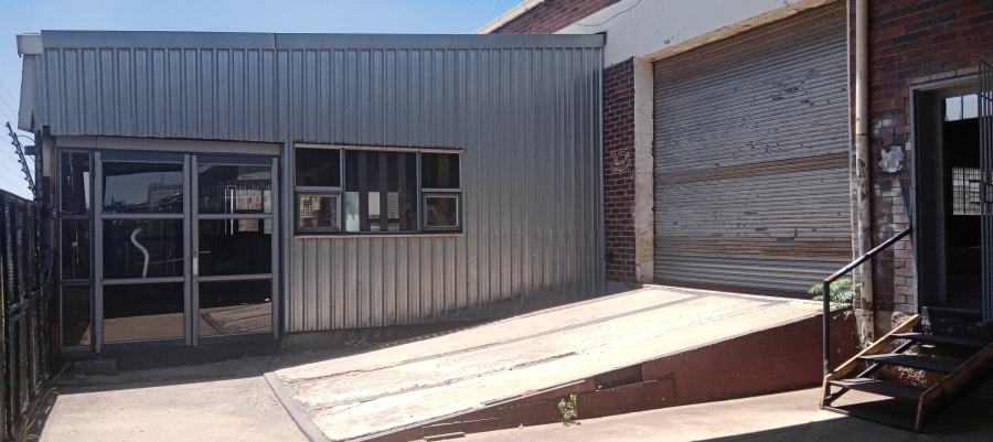 To Let commercial Property for Rent in Benrose Gauteng