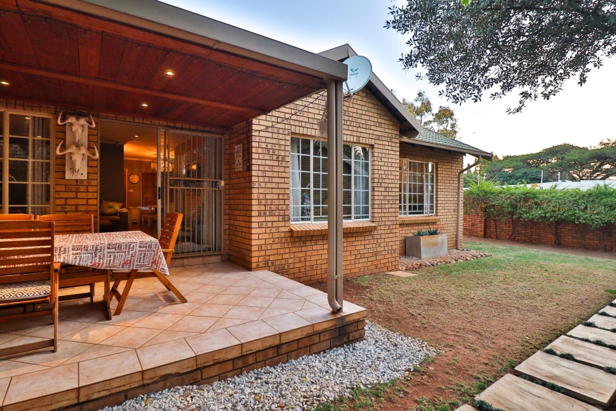 3 Bedroom Property for Sale in Die Wilgers Gauteng