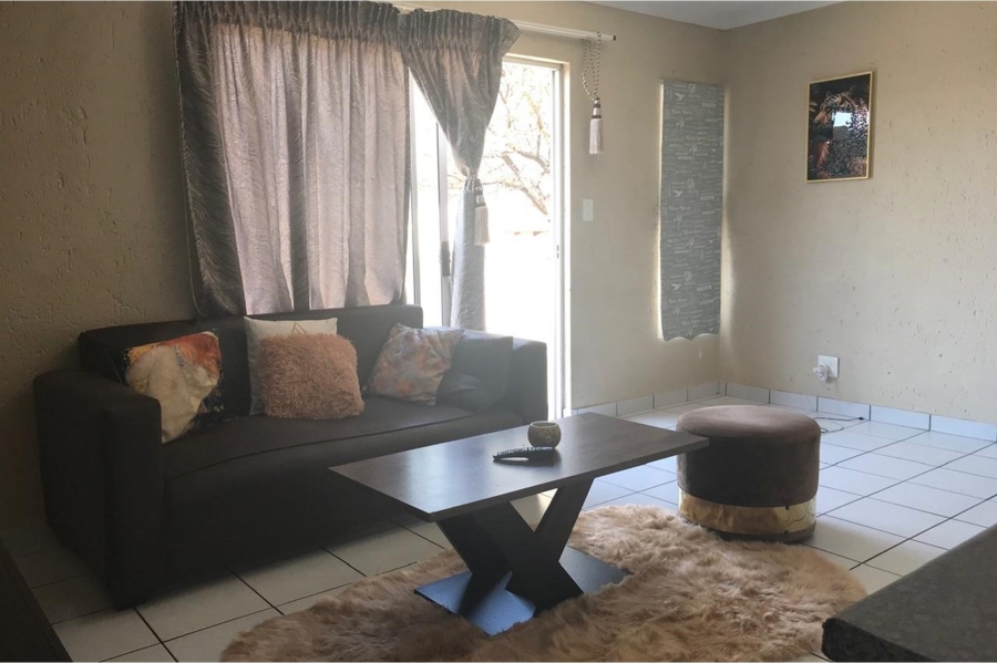 2 Bedroom Property for Sale in Bromhof Gauteng