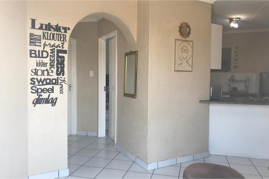 2 Bedroom Property for Sale in Bromhof Gauteng
