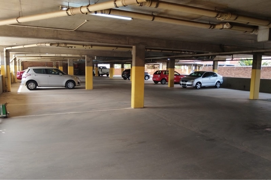1 Bedroom Property for Sale in Hatfield Gauteng