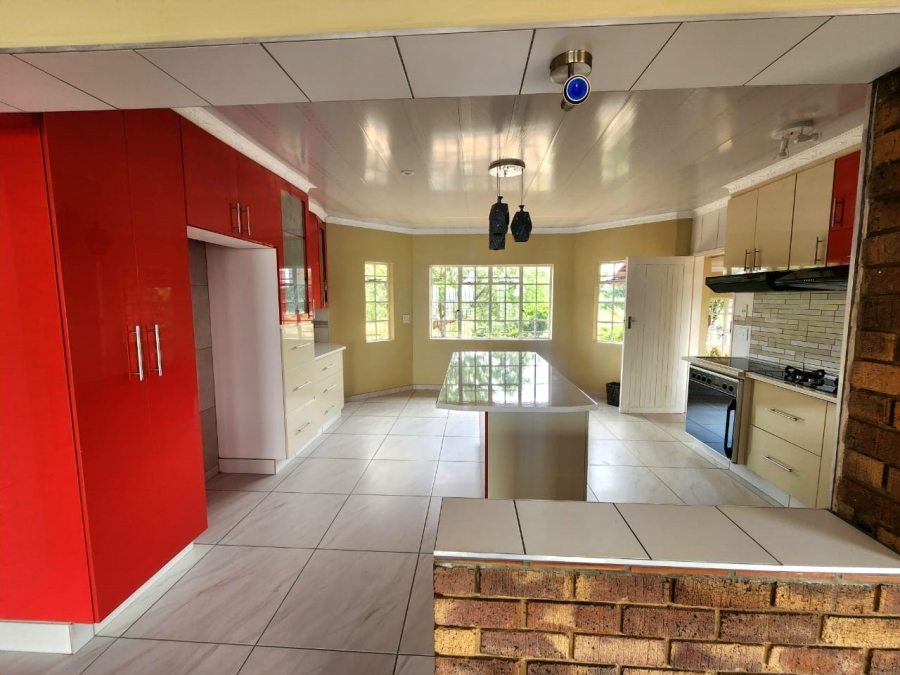 4 Bedroom Property for Sale in Bronkhorstbaai Gauteng