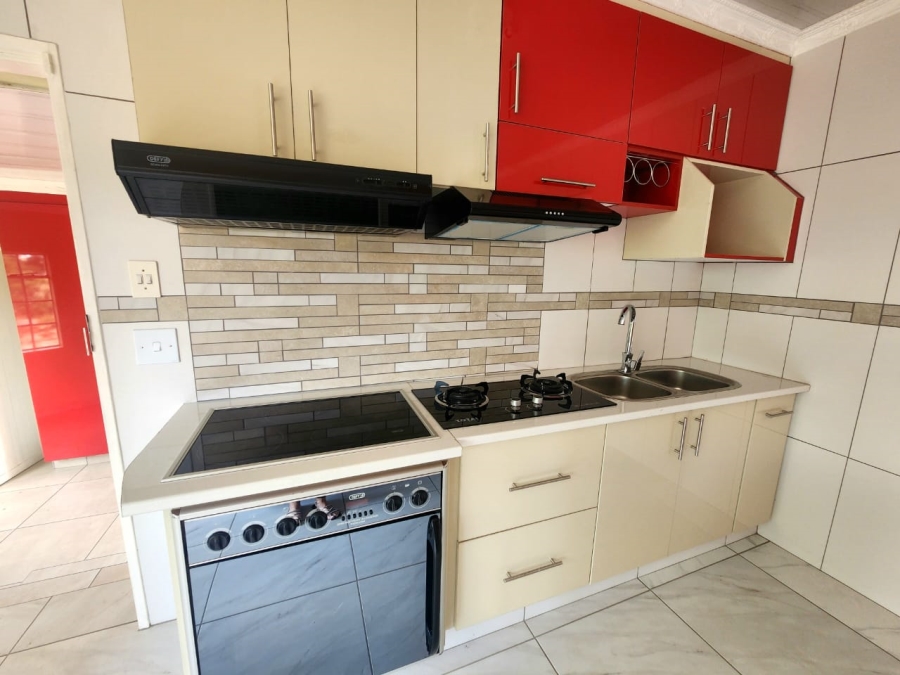 4 Bedroom Property for Sale in Bronkhorstbaai Gauteng