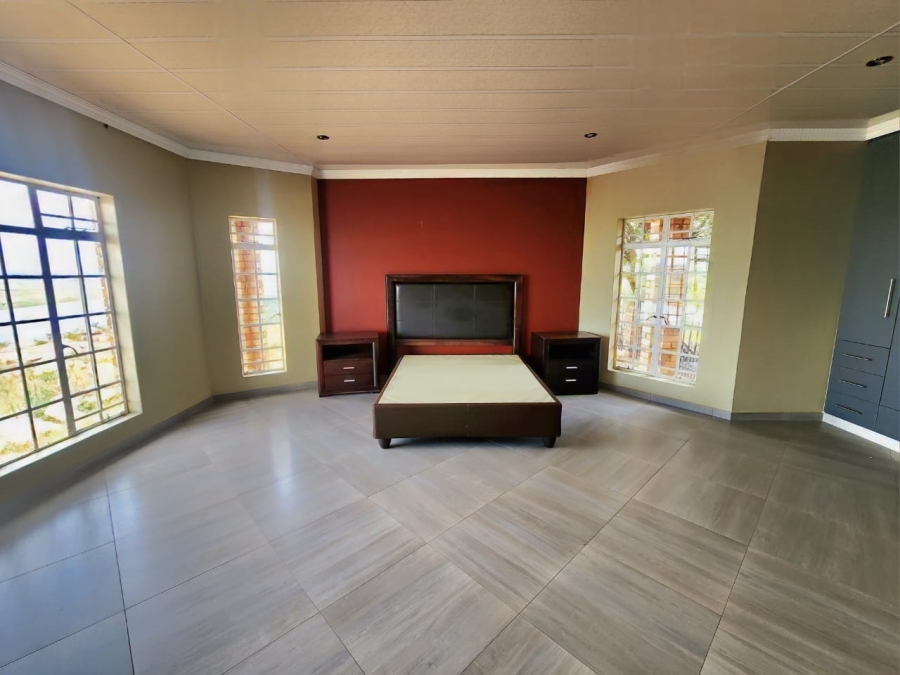 4 Bedroom Property for Sale in Bronkhorstbaai Gauteng