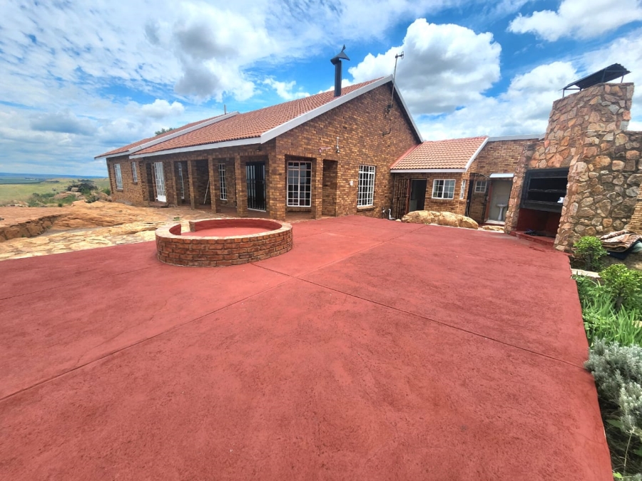 4 Bedroom Property for Sale in Bronkhorstbaai Gauteng