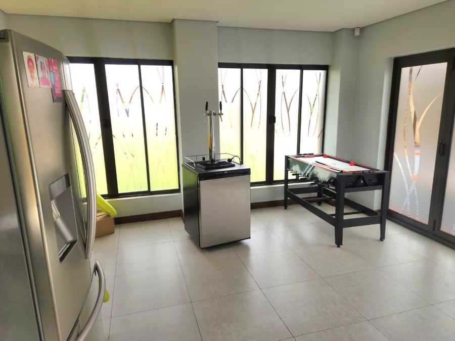 4 Bedroom Property for Sale in Riamar Park Gauteng