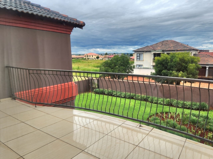 5 Bedroom Property for Sale in Cultura Park Gauteng