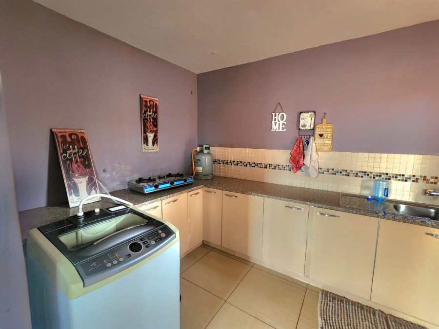 5 Bedroom Property for Sale in Cultura Park Gauteng