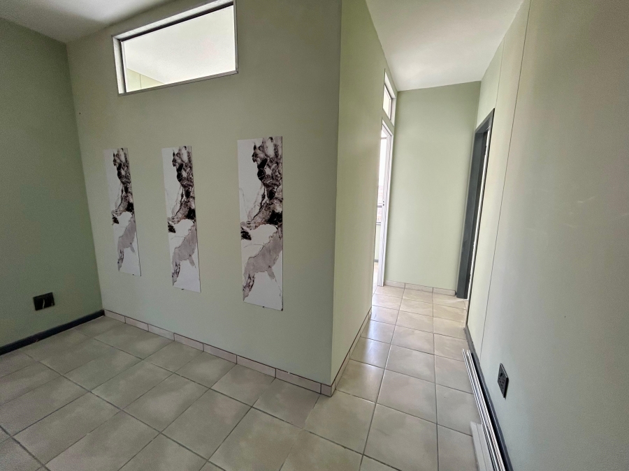 3 Bedroom Property for Sale in Sunnyside Gauteng