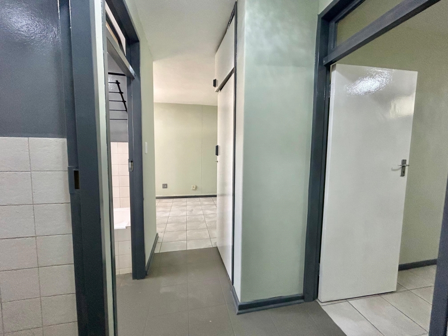 3 Bedroom Property for Sale in Sunnyside Gauteng