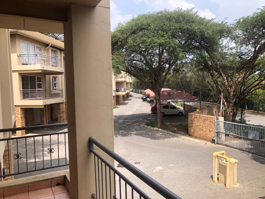 2 Bedroom Property for Sale in Bryanston Gauteng