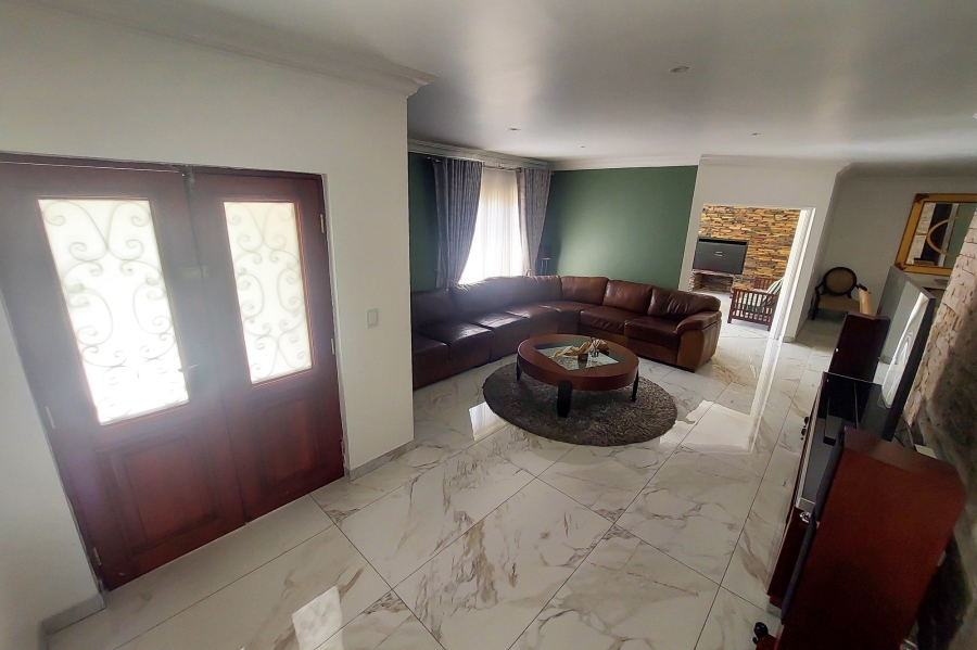 3 Bedroom Property for Sale in Wierda Crest Estate Gauteng