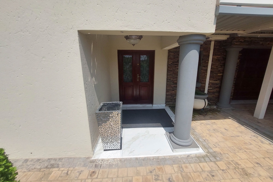 3 Bedroom Property for Sale in Wierda Crest Estate Gauteng