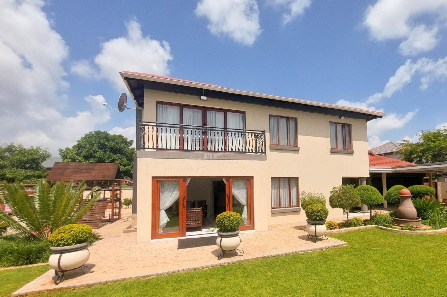 3 Bedroom Property for Sale in Wierda Crest Estate Gauteng