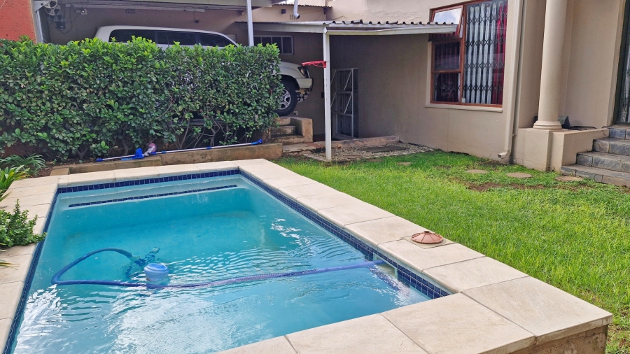 3 Bedroom Property for Sale in Westdene Gauteng