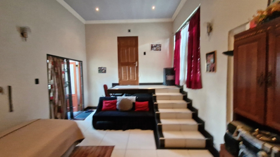 3 Bedroom Property for Sale in Westdene Gauteng