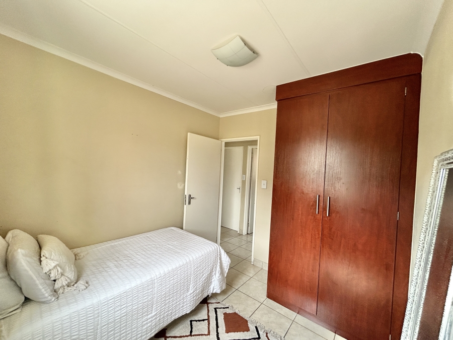 3 Bedroom Property for Sale in Kosmosdal Gauteng