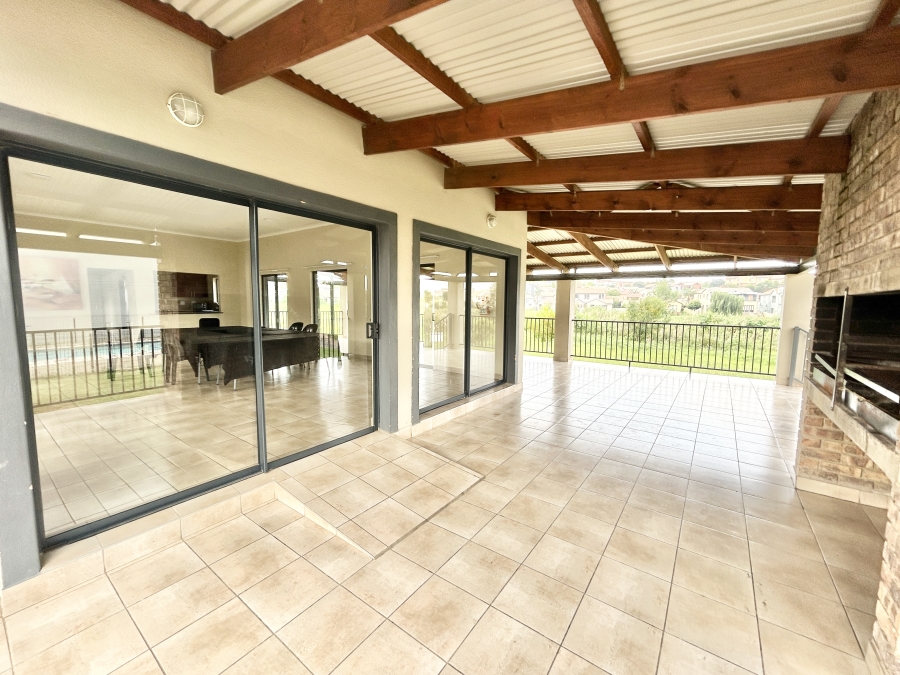 3 Bedroom Property for Sale in Kosmosdal Gauteng