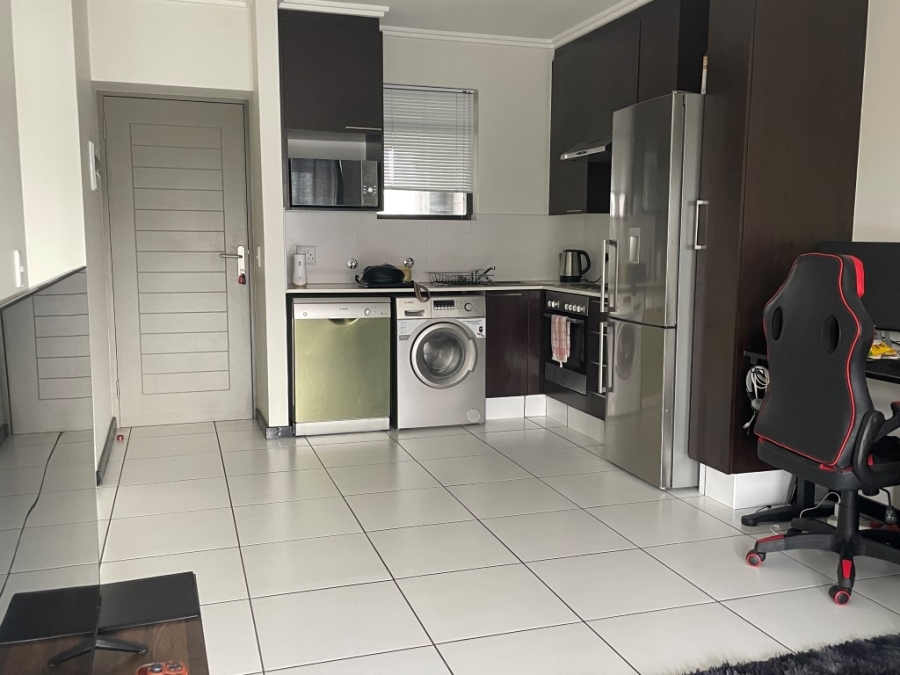 1 Bedroom Property for Sale in Lonehill Gauteng