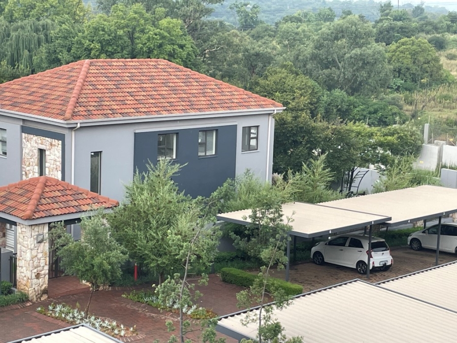 1 Bedroom Property for Sale in Lonehill Gauteng