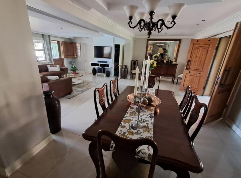 4 Bedroom Property for Sale in Bassonia Gauteng