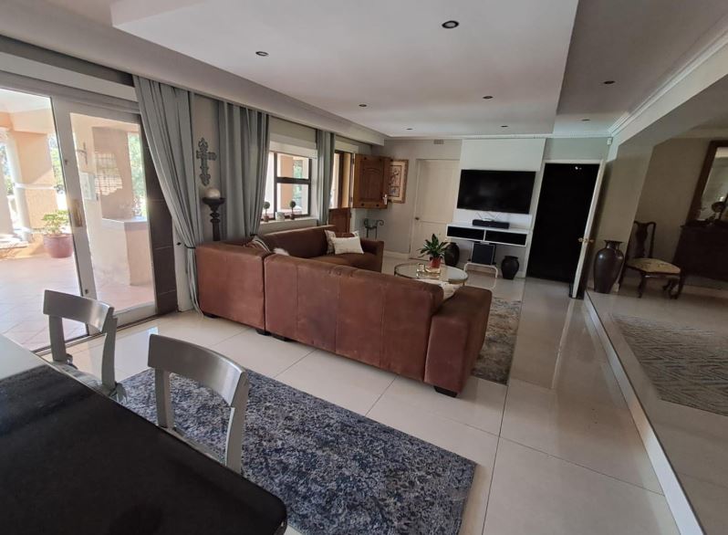 4 Bedroom Property for Sale in Bassonia Gauteng