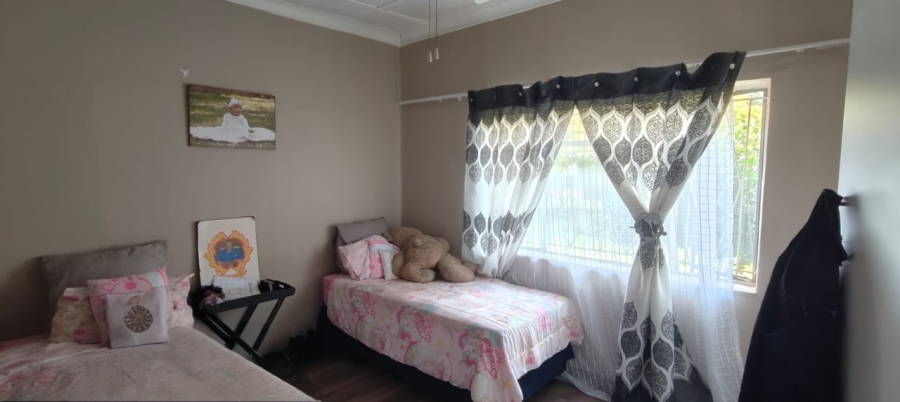 To Let 4 Bedroom Property for Rent in Three Rivers Gauteng