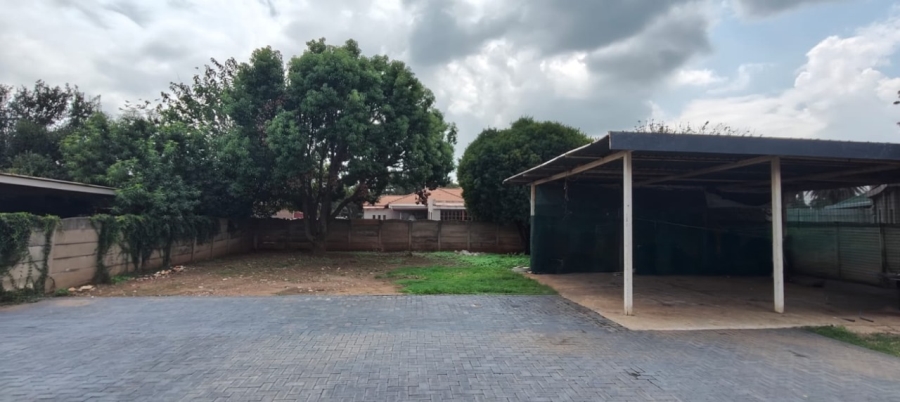 To Let 4 Bedroom Property for Rent in Three Rivers Gauteng