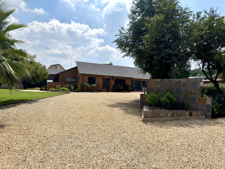 4 Bedroom Property for Sale in Equestria Gauteng