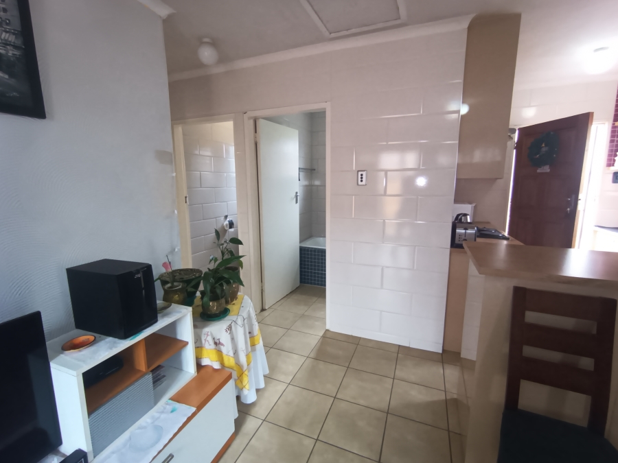 2 Bedroom Property for Sale in Cosmo City Gauteng