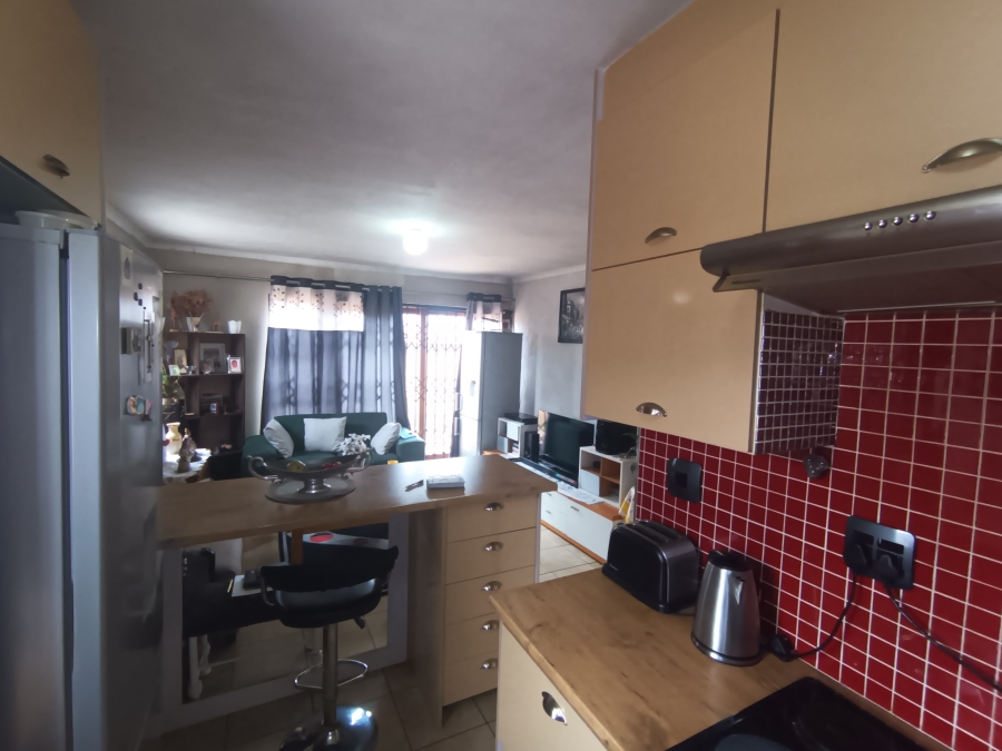 2 Bedroom Property for Sale in Cosmo City Gauteng