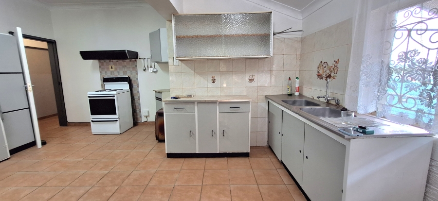 3 Bedroom Property for Sale in Mountain View Gauteng