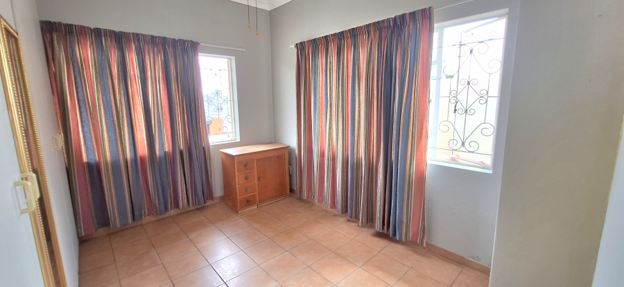 3 Bedroom Property for Sale in Mountain View Gauteng