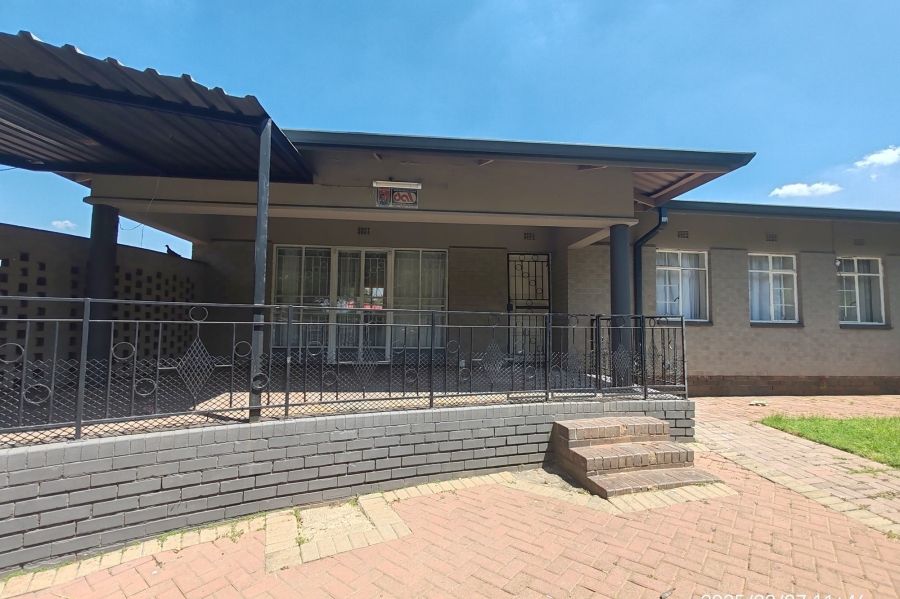 3 Bedroom Property for Sale in Vanderbijlpark SW 5 Gauteng