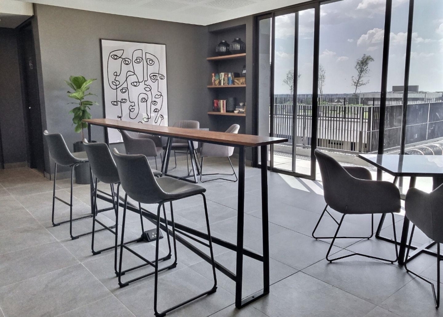 1 Bedroom Property for Sale in Sandown Gauteng