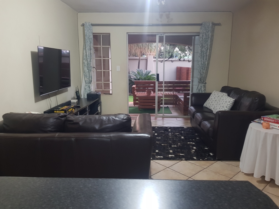 3 Bedroom Property for Sale in Eco Park Gauteng