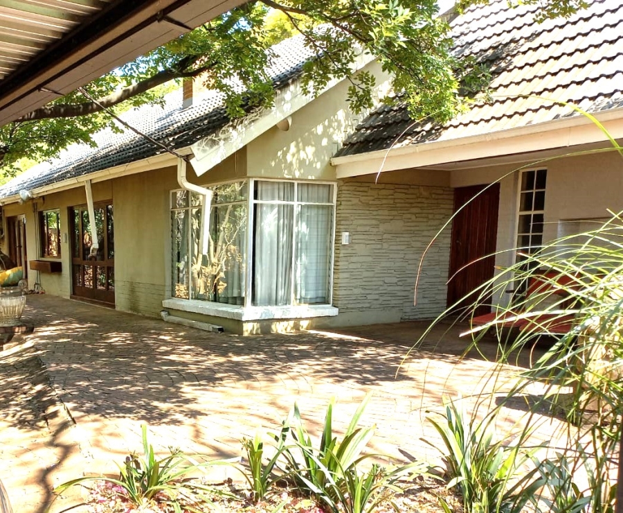 4 Bedroom Property for Sale in Brooklyn Gauteng