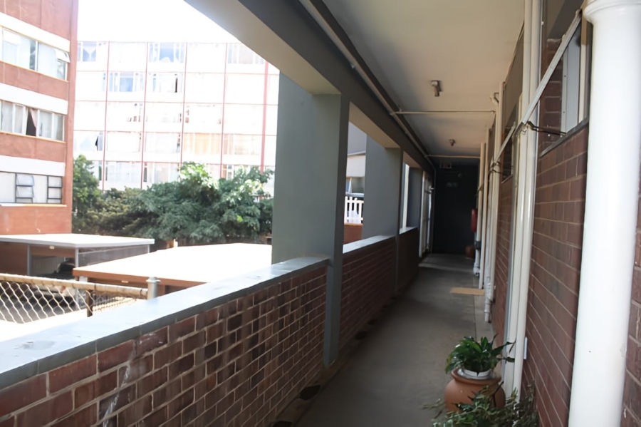 1 Bedroom Property for Sale in Arcadia Gauteng