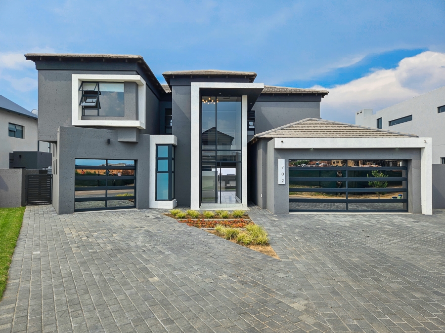 5 Bedroom Property for Sale in Six Fountains Residential Estate Gauteng