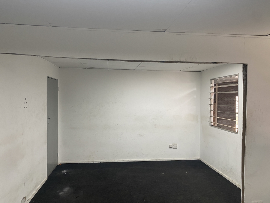 To Let commercial Property for Rent in Halfway House Gauteng