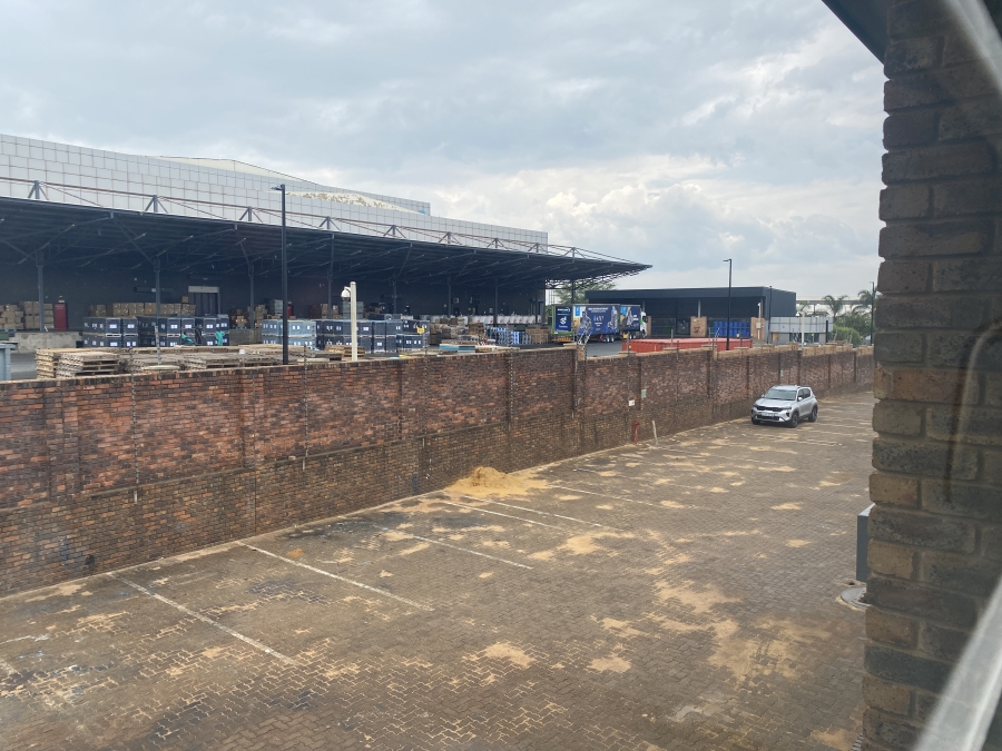 Commercial Property for Sale in Clayville Gauteng