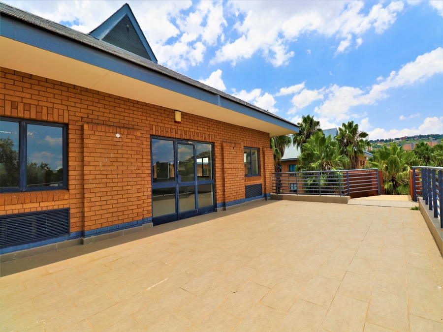 Commercial Property for Sale in Constantia Kloof Gauteng