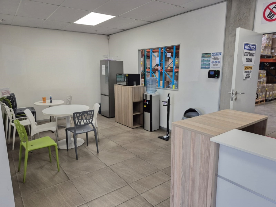 To Let commercial Property for Rent in Randjespark Gauteng