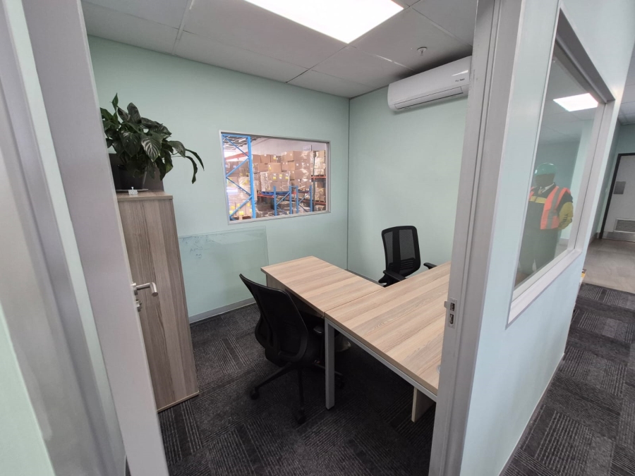 To Let commercial Property for Rent in Randjespark Gauteng