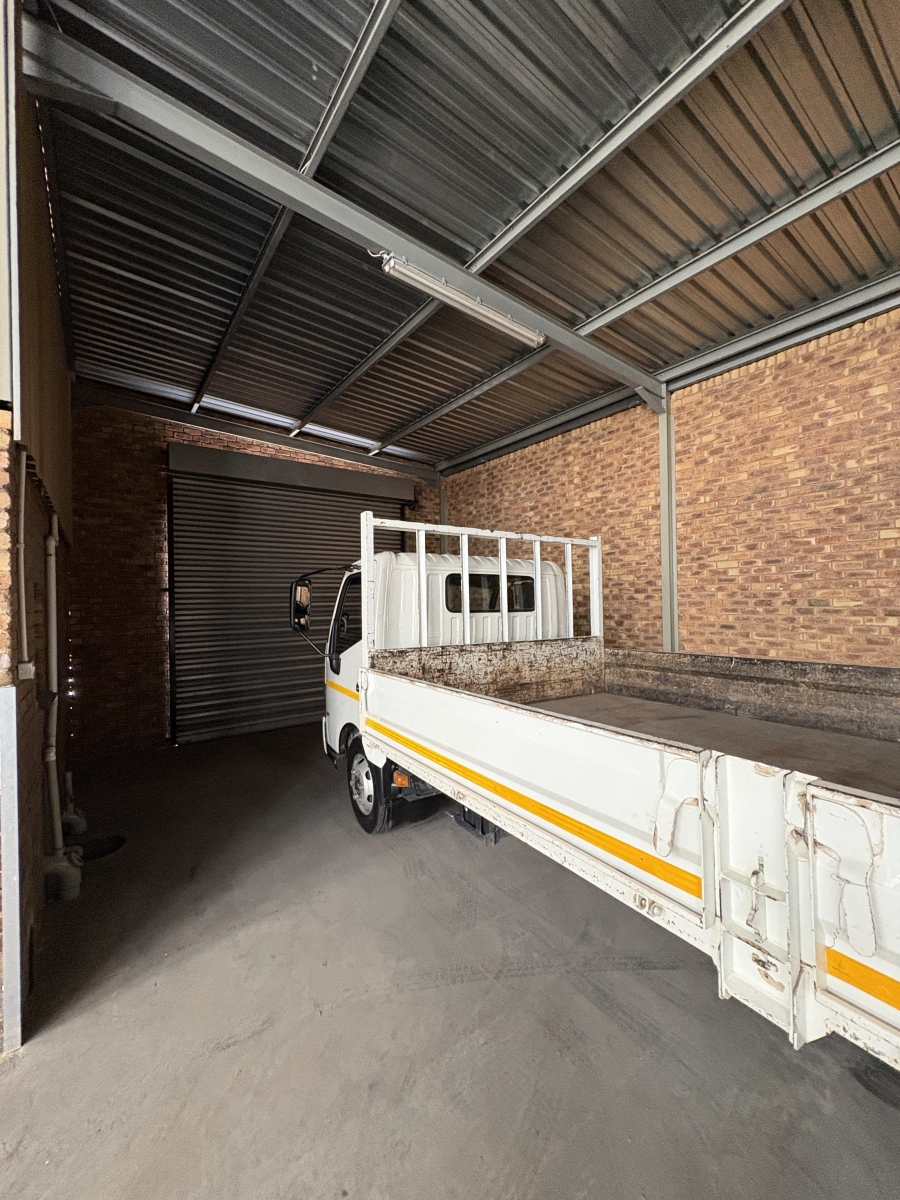 0 Bedroom Property for Sale in Anderbolt Gauteng