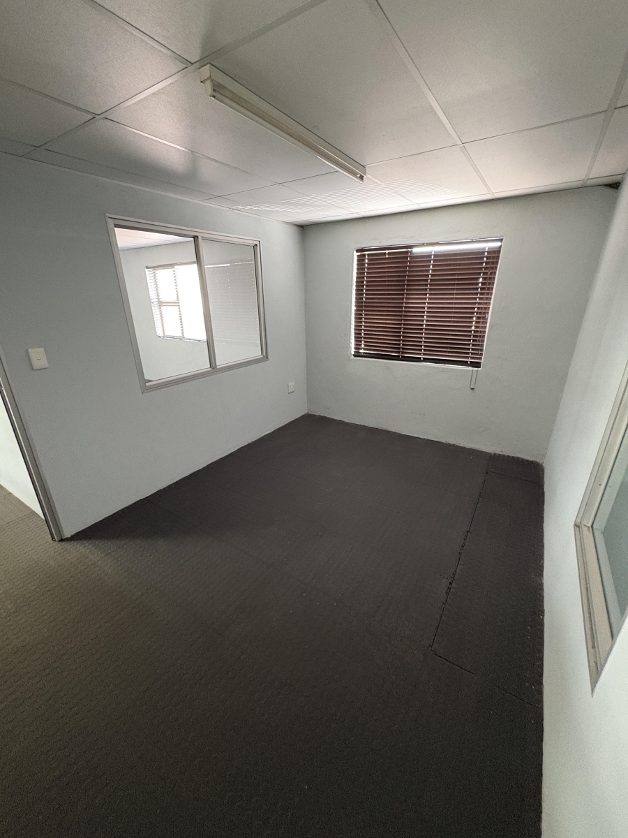 0 Bedroom Property for Sale in Anderbolt Gauteng